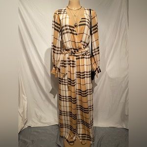 Fashion Nova L Romper